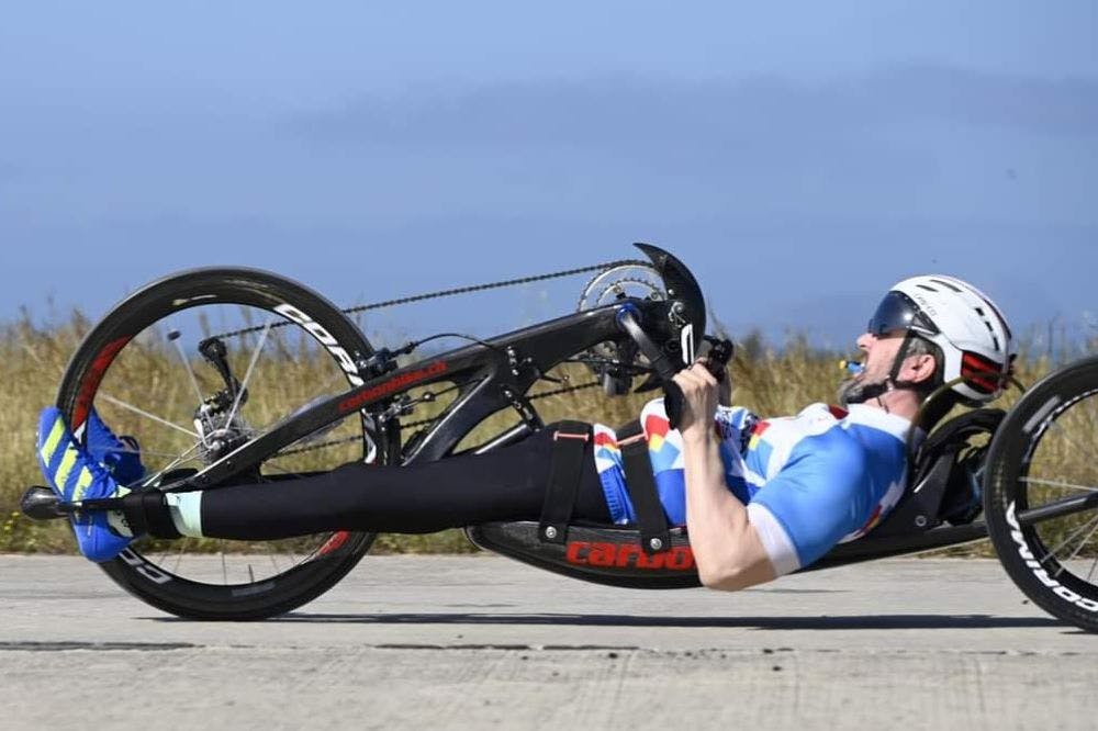 Εξαιρετική παρουσία των αθλητών με αναπηρία του Ιωνά στον ironman 70.3 runbeat.gr